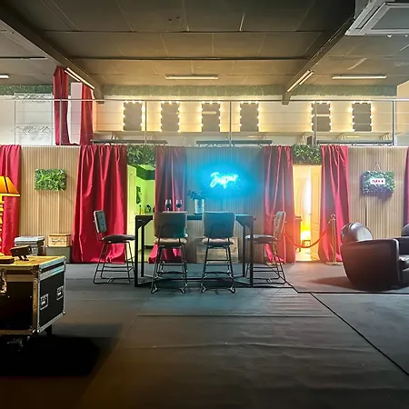 Loft Jaspar - 200m2 Pour Groupes Pres De Paris Apartment Château-Thierry