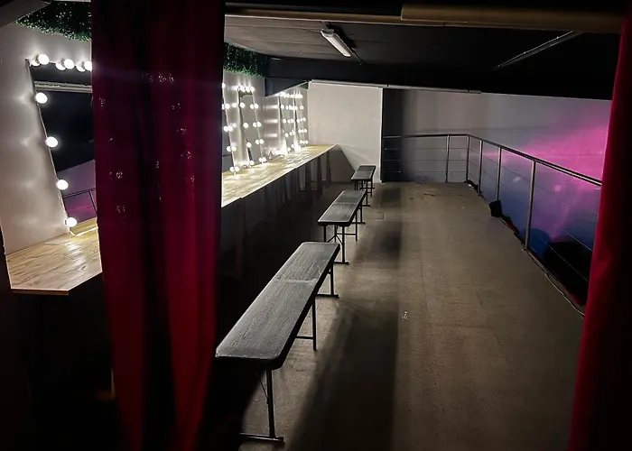 Apartment Loft Jaspar - 200m2 Pour Groupes Pres De Paris